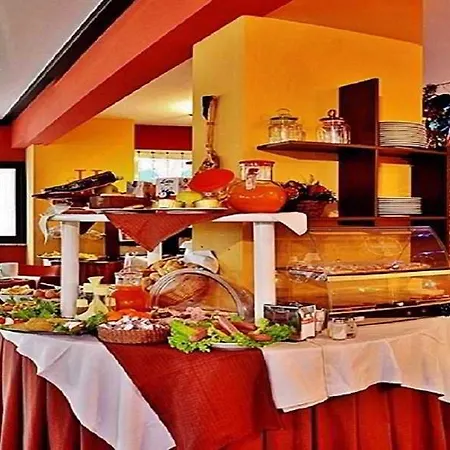 Savoia Otel 3*