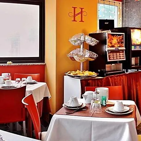 Savoia Otel 3*